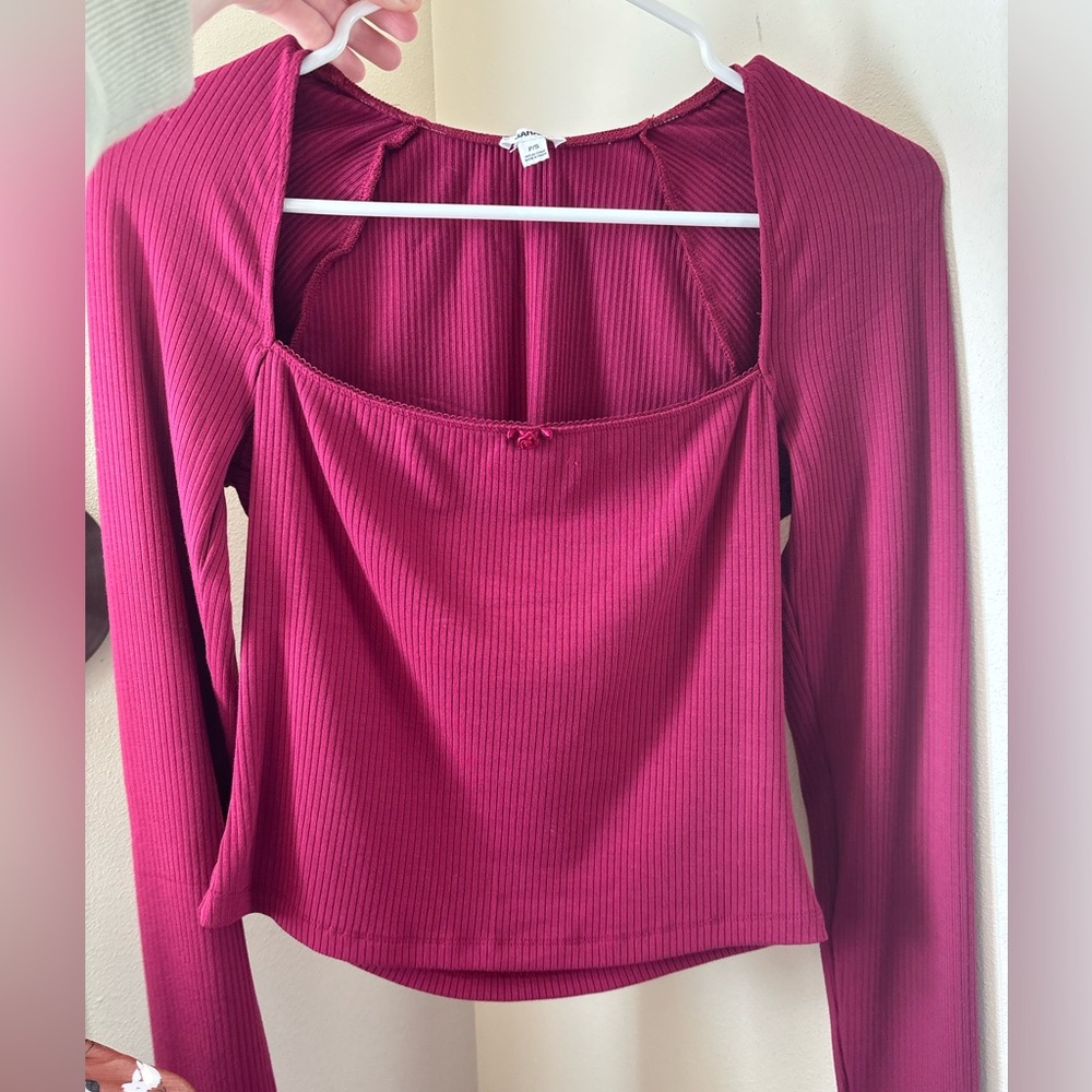 Ribbed long sleeve